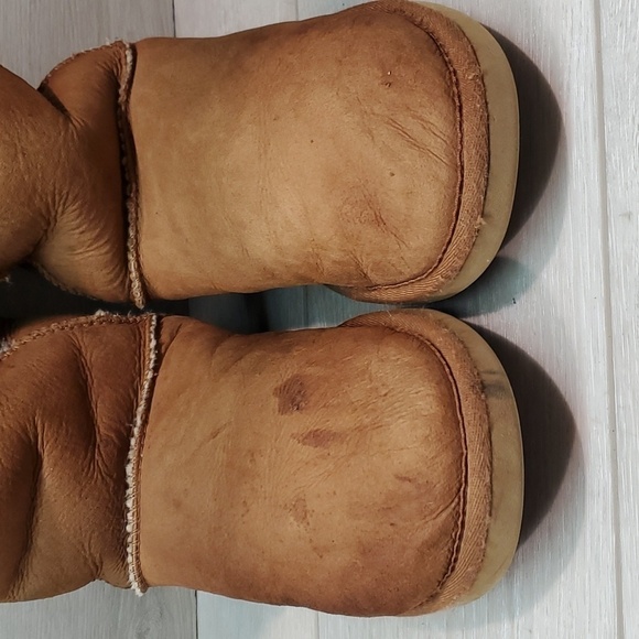 Ugg Australia Women 5815 Tall Leather Sheepskin Boots shoes sz 9 - Picture 3 of 12